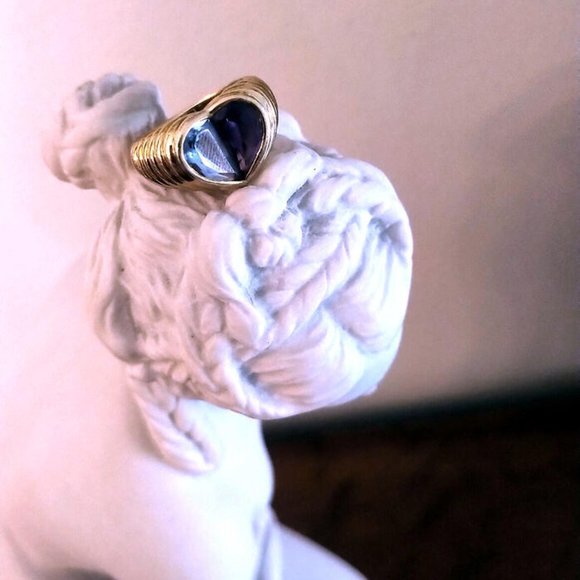 Vintage Bvlgari 18K Yellow Gold Aquamarine Amethyst Heart Ring - Picture 9 of 13